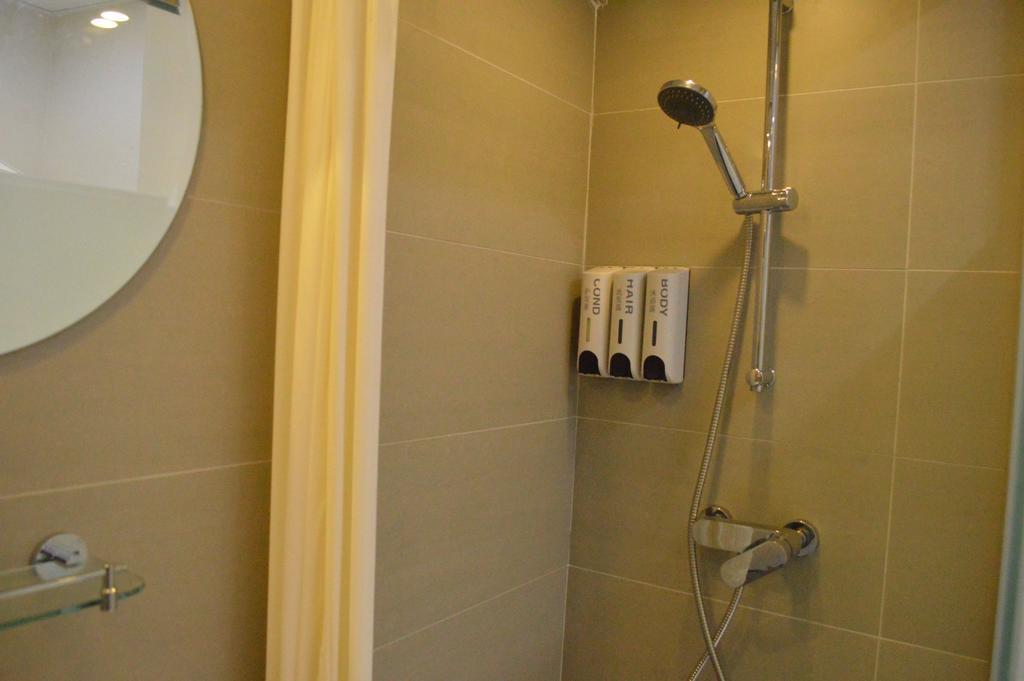 Modern Inn Χονγκ Κονγκ Δωμάτιο φωτογραφία